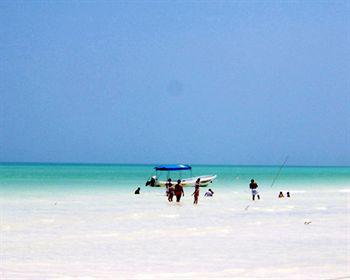 ホテル Wayak Holbox エクステリア 写真
